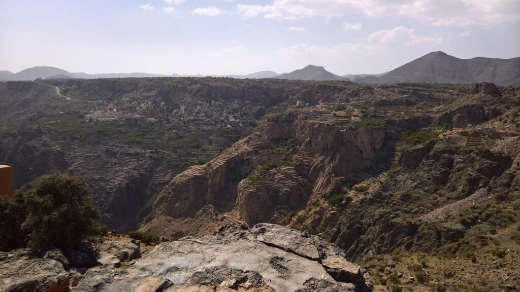Omán, terasy v pohorí Jebel Akhdar