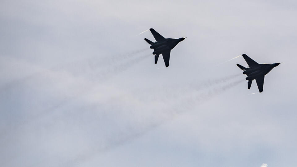 Na snímke rozlúčka so stíhačkami MIG-29 na 11. ročníku Medzinárodných leteckých dní SIAF v priestoroch Leteckej základne Malacky-Kuchyňa v sobotu 27. augusta 2022. FOTO TASR - Jaroslav Novák