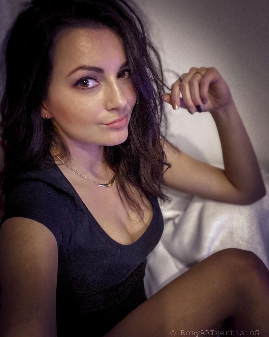 Sexi Romana porodila Lašákovi jeho tretie dieťa. Pre ňu je to prvé.