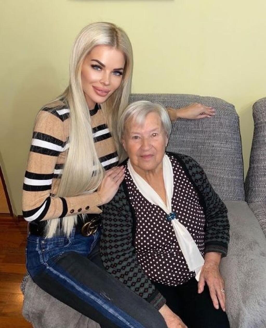 Kucherenko šokovala, že jej babka oslávila neuveriteľných 100 rokov.