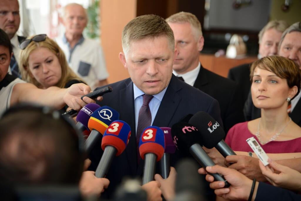 Hrubý premiér nemôže médiá umlčať