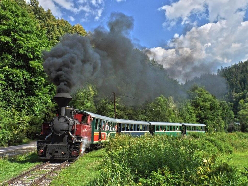 Čiernohorská železnica