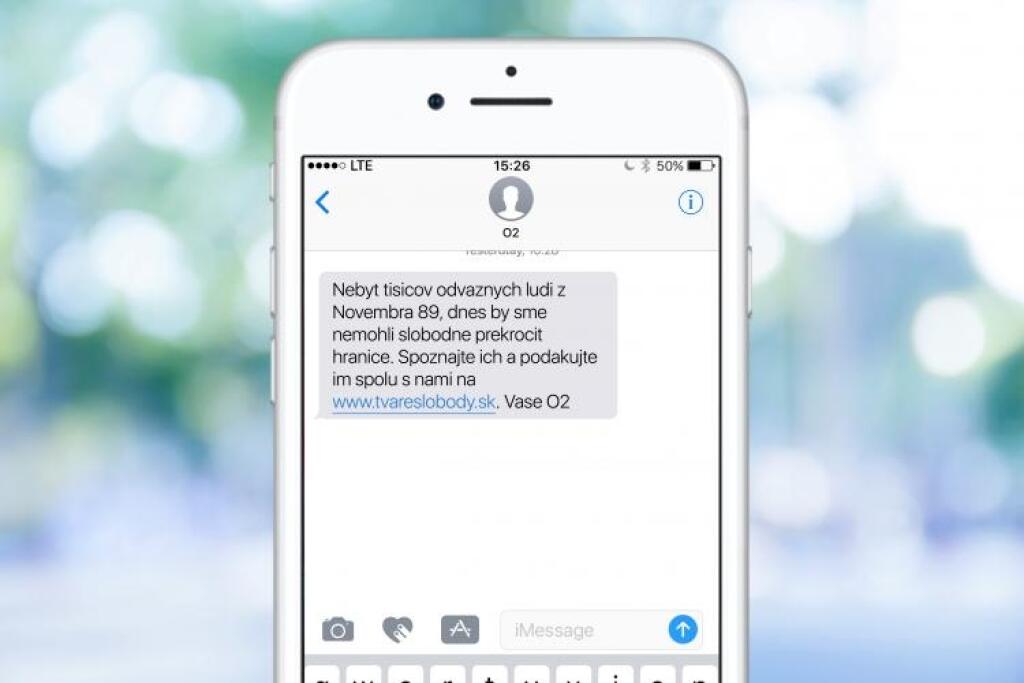 O2 ďakuje hrdinom novembra. Kampaňou a piesňou Tváre slobody