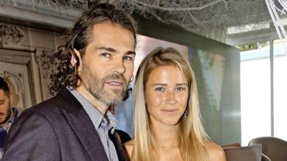 Legendárny český hokejista Jaromír Jágr (47) sa po veľmi netradičnom, no za to geniálnom nápade zoznámil so sexi Lindou (33) cez sociálnu sieť. Vyzerá to, že si dokonale sadli.