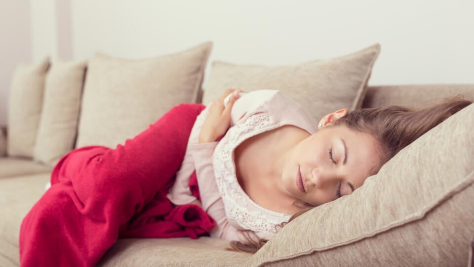 Pokiaľ sa nezväčšujú, nemusia robiť problémy. Keď však začnú tlačiť, alebo prasknú a vy pocítite bolesť, utekajte ku gynekológovi. 