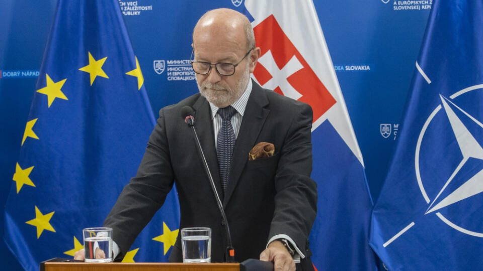 Na snímke minister zahraničných vecí a európskych záležitostí SR Rastislav Káčer počas tlačovej konferencie po návrate zo 77. zasadnutia Valného zhromaždenia OSN v New Yorku, 26. septembra 2022 v Bratislave. FOTO TASR - Martin Baumann