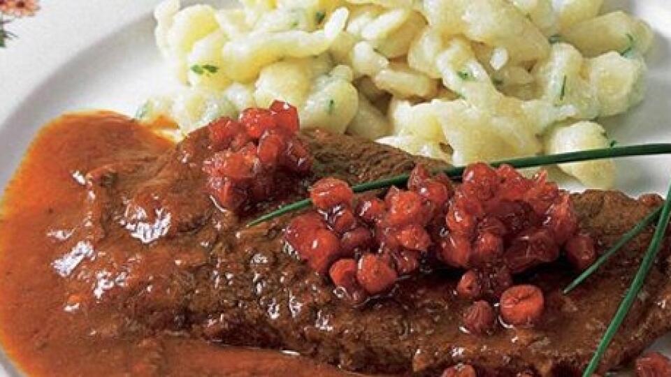 Jelenie stehno s brusnicami, výnimočná súhra chutí a vône
