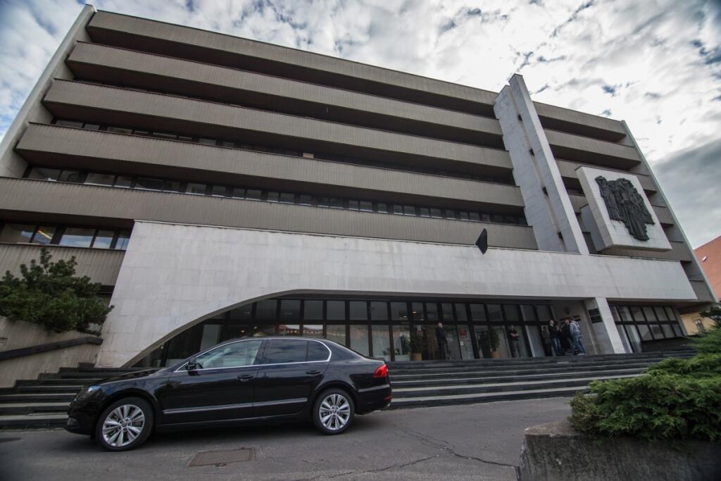 Novinár žaloval SIS aj ministerstvo. Pri Babišovej firme uspel, s Gorilou nie