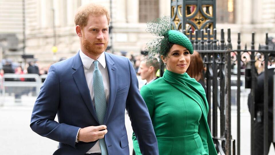 Vyšla ďalšia kniha o vzťahu princa Harryho a Meghan.