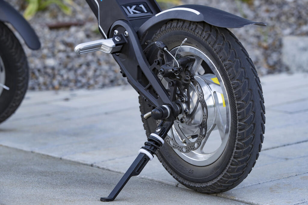 Antik Smart City Bike, zadné koleso
