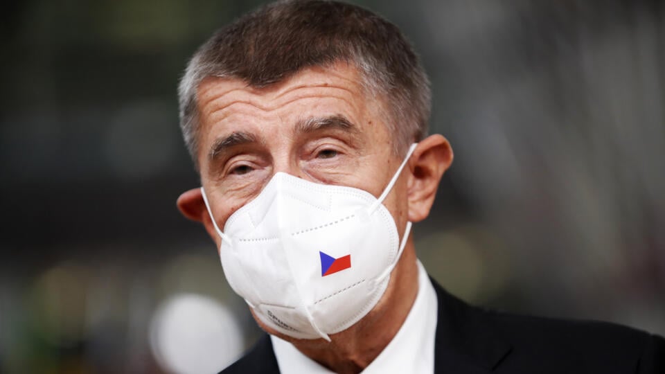 JB 10 Brusel - Český premiér Andrej Babiš prichádza na summit EÚ v sídle Európskej rady v Bruseli 1. októbra 2020. Predstavitelia EÚ budú rokovať o zahraničných záležitostiach, najmä o vzťahoch s Tureckom a o situácii vo východnom Stredozemí. Zaoberať sa budú aj vzťahmi s Čínou a situáciou v Bielorusku. Témou bude aj jednotný trh a digitálna transformácia. FOTO TASR/AP
Czech Republic's Prime Minister Andrej Babis arrives for an EU summit at the European Council building in Brussels, Thursday, O