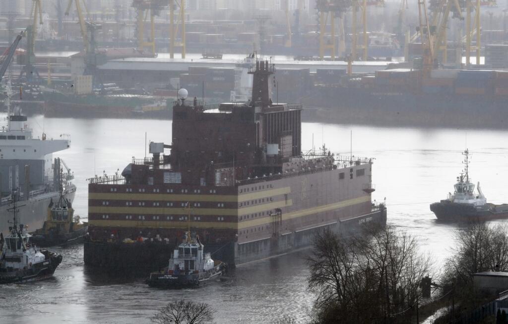 Akademik Lomonosov, prvá mobilná jadrová elektráreň