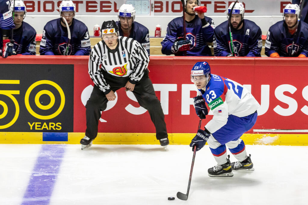 Hoci Adam Liška nemal pôvodne v úmysle vrátiť sa do Čerepovca, slovenský útočník bude aj v novej sezóne pôsobiť v KHL v rovnakom mužstve.