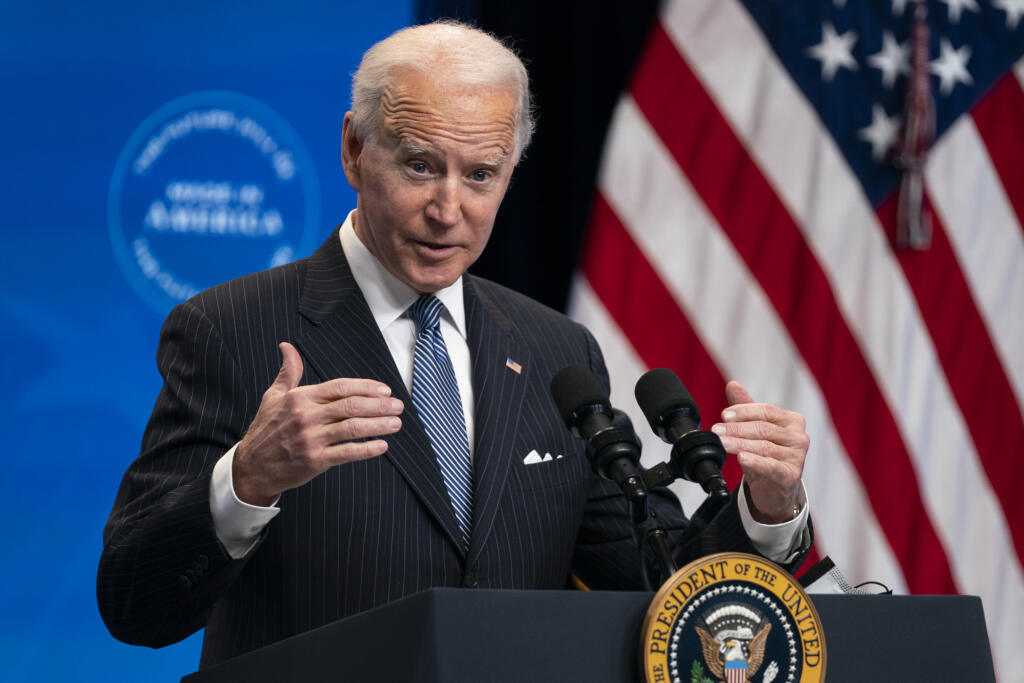 WA 5 Washington - Americký prezident Joe Biden odpovedá na otázky novinárov v Bielom dome vo Washingtone v pondelok 25. januára 2021. FOTO TASR/AP 

President Joe Biden answers questions from reporters in the South Court Auditorium on the White House complex, Monday, Jan. 25, 2021, in Washington. (AP Photo/Evan Vucci)