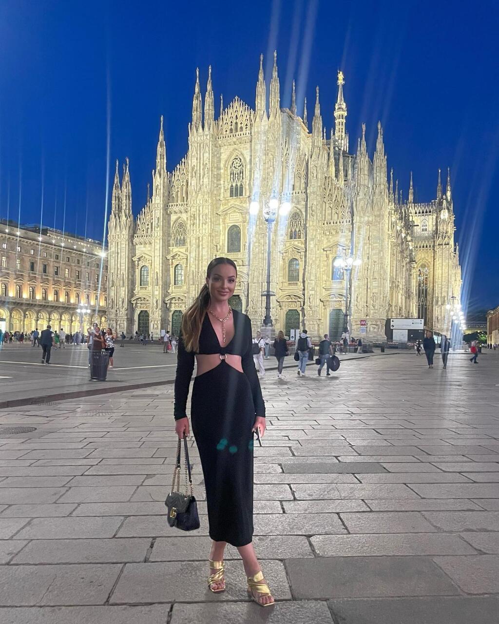 Veronika Nízlová je po narodení dcérky sexi mama.