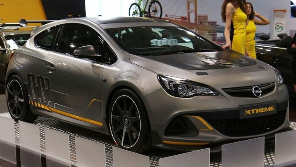 Koncept Opel Astra OPC Extreme naživo v Bratislave