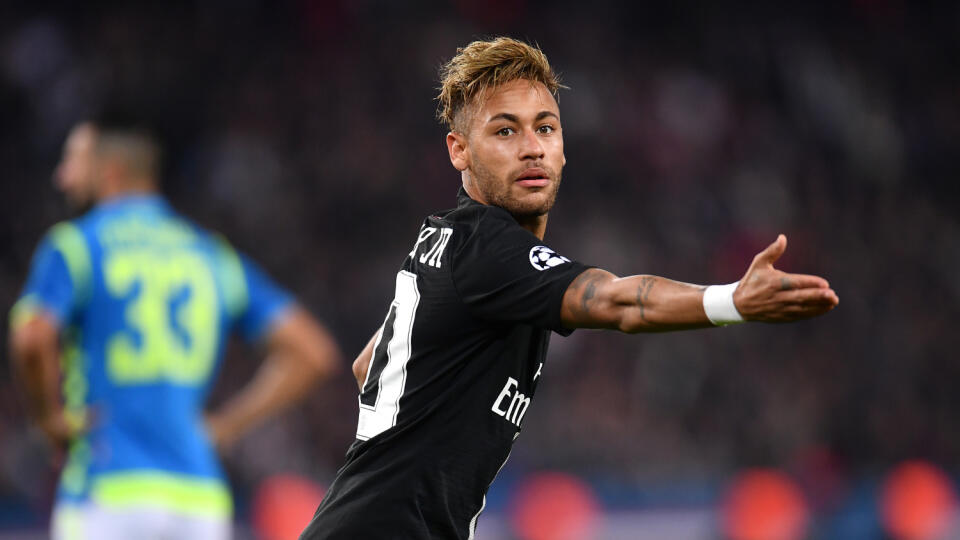 Aktuálne sa hviezdny Brazílčan chce vrátiť naspäť do Katalánska a znova ide o poriadnu drámu. PSG najprv od Barcelony žiadalo 300 miliónov. Teraz chcú vo francúzskej metropole ešte viac!