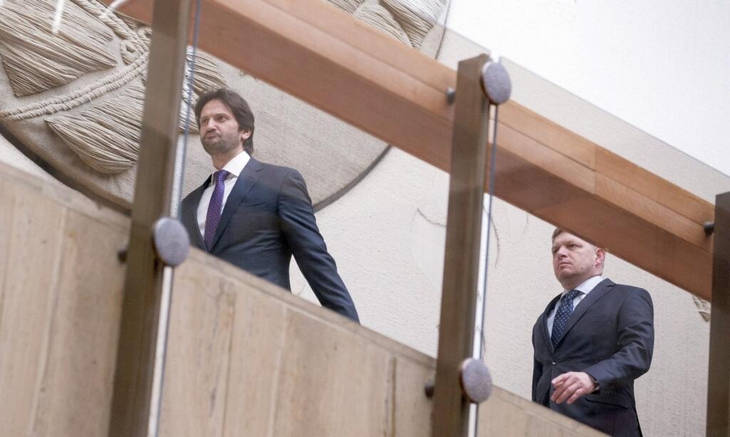Smer a oligarchovia si koniec Kaliňáka už mohli dovoliť. Nestačí to
