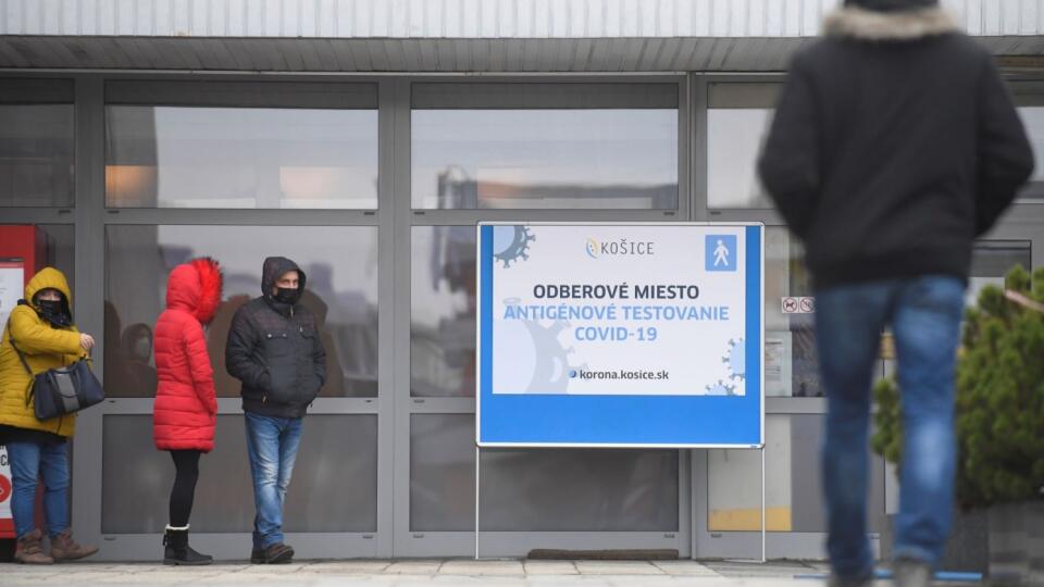Odberové miesto s bezplatným antigénovým testovaním na nový koronavírus v Košiciach