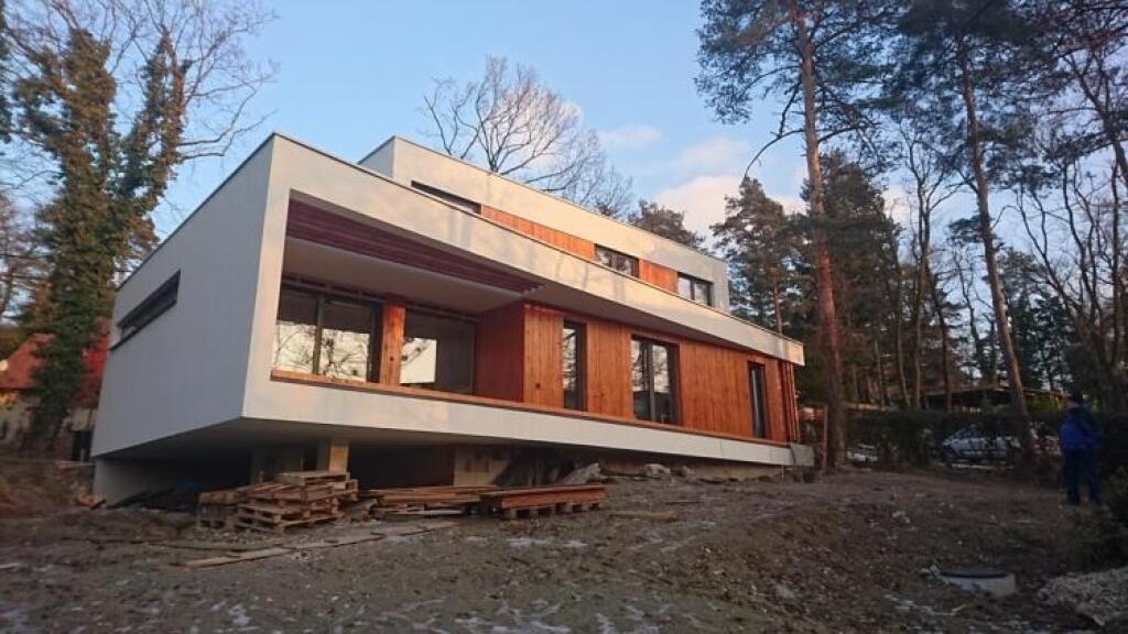 Pozrite si najkrajšie drevostavby slovenských staviteľov