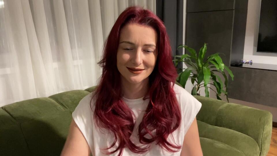 Videorozhovor: Nasratá žena si vie urobiť žarty aj sama zo seba!