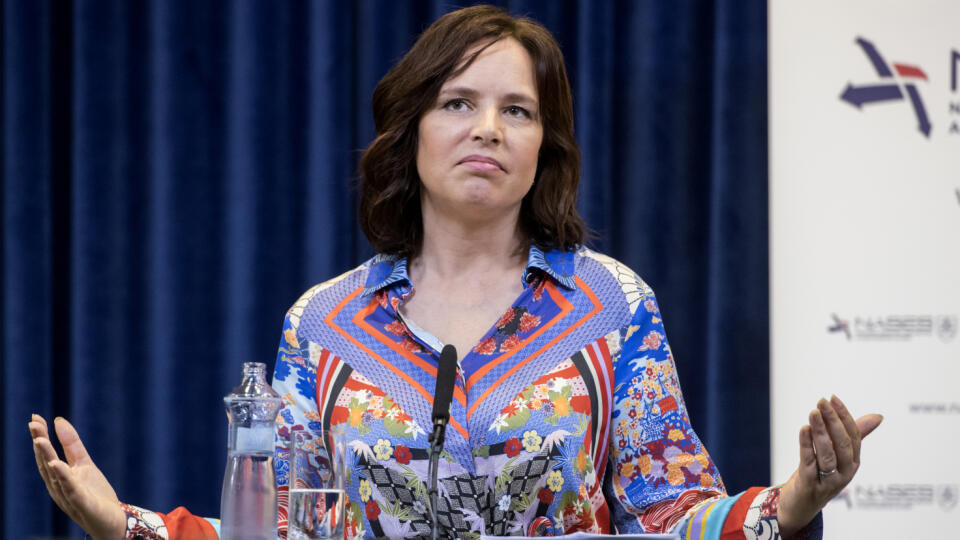 Na snímke podpredsedníčka vlády a ministerka investícií, regionálneho rozvoja a informatizácie (MIRRI) SR Veronika Remišová (Za ľudí) počas tlačovej konferencie v Bratislave 18. augusta 2020. FOTO TASR - Martin Baumann