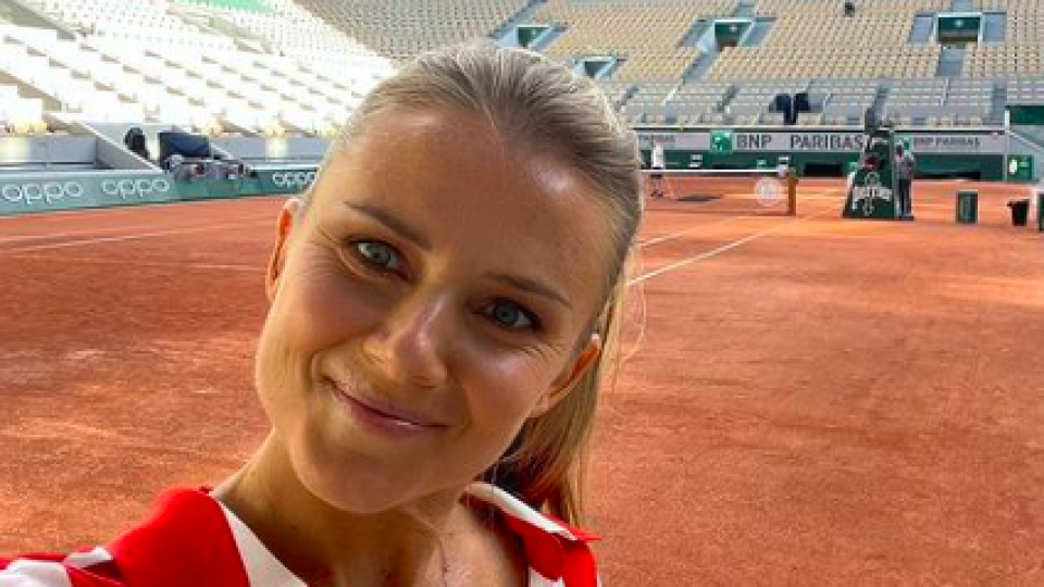 Nechýba ani na slávnom grandslame Roland Garros.