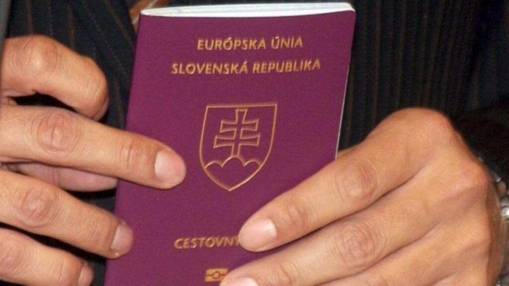 Slováci, ktorí po roku 1993 prišli o slovenské občianstvo, majú možnosť získať ho späť.