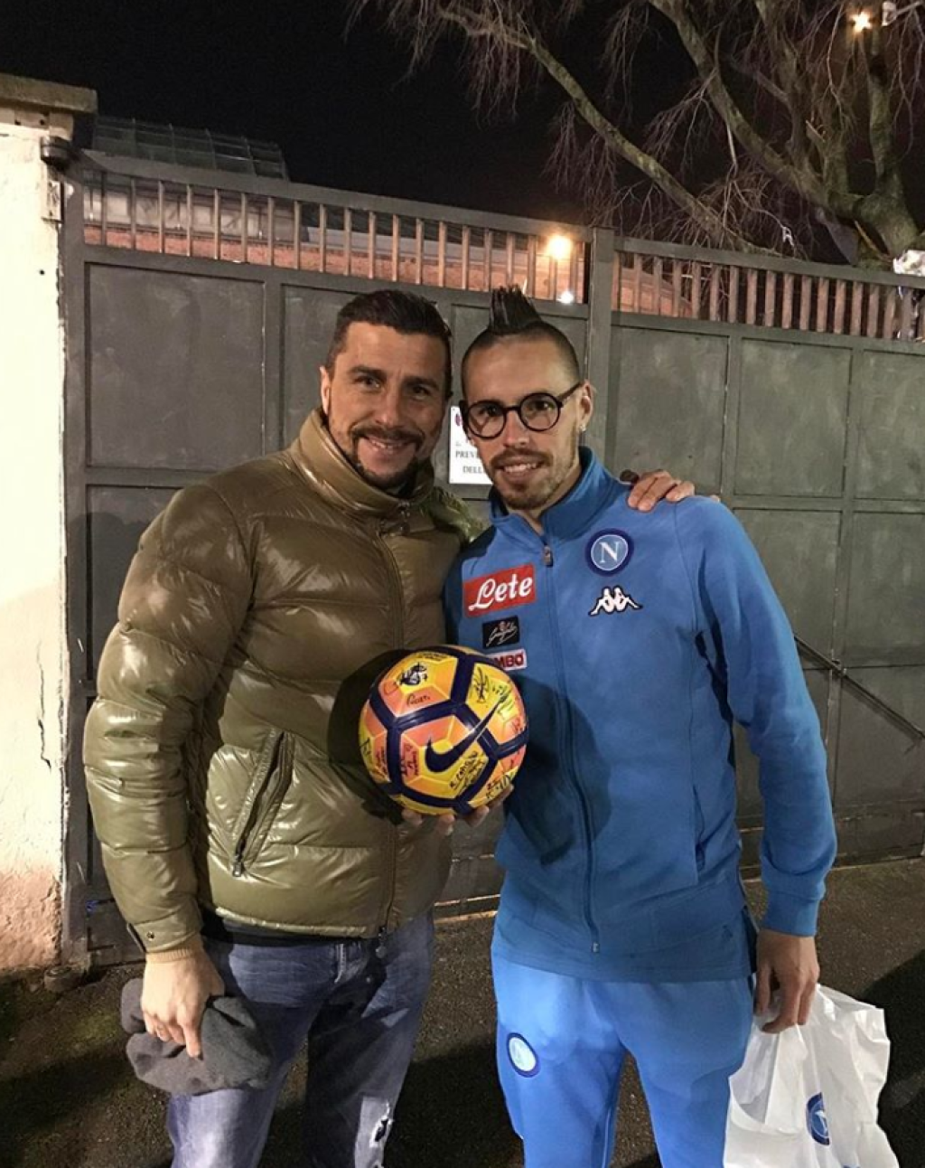 Kapitán reprezentácie má aj vlastnú futbalovú agentúru s názvom IF Management, vlastní ju spolu s bývalým skvelým obrancom a reprezentantom Martinom Petrášom, z ktorého je futbalový agent.