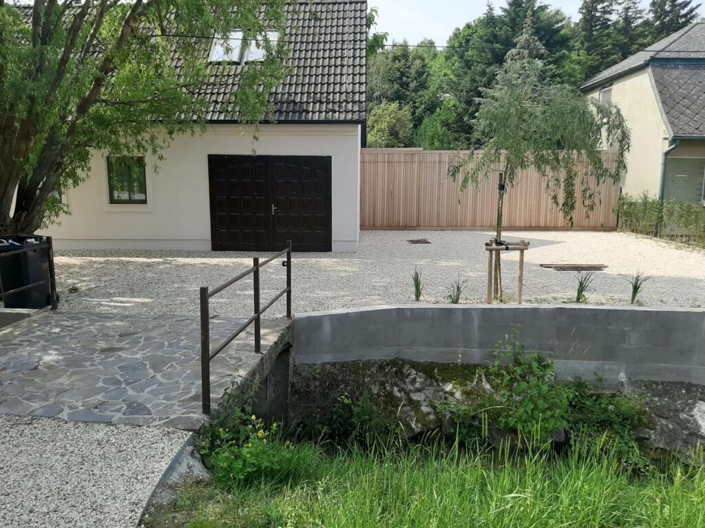 Minulý rok v júni vystriedala radosť bývalej tenistky s čerstvo narodeného synčeka Jakuba správa o tom, že zlodeji si podali jej chalupu v obci Plavecké Podhradie.