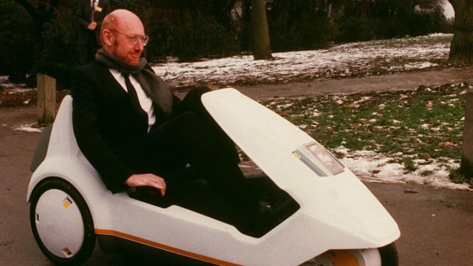 Vo veku 81 rokov zomrel priekopník výpočtovej techniky sir Clive Sinclair
