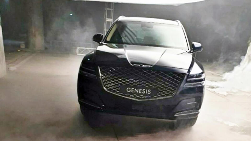 Genesis GV80.