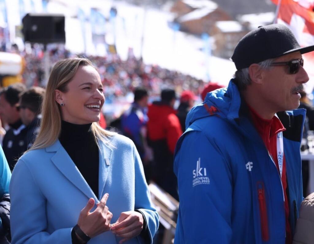 Poslankyňa Romana Tabák si Vlhovej preteky vo Francúzsku užívala.