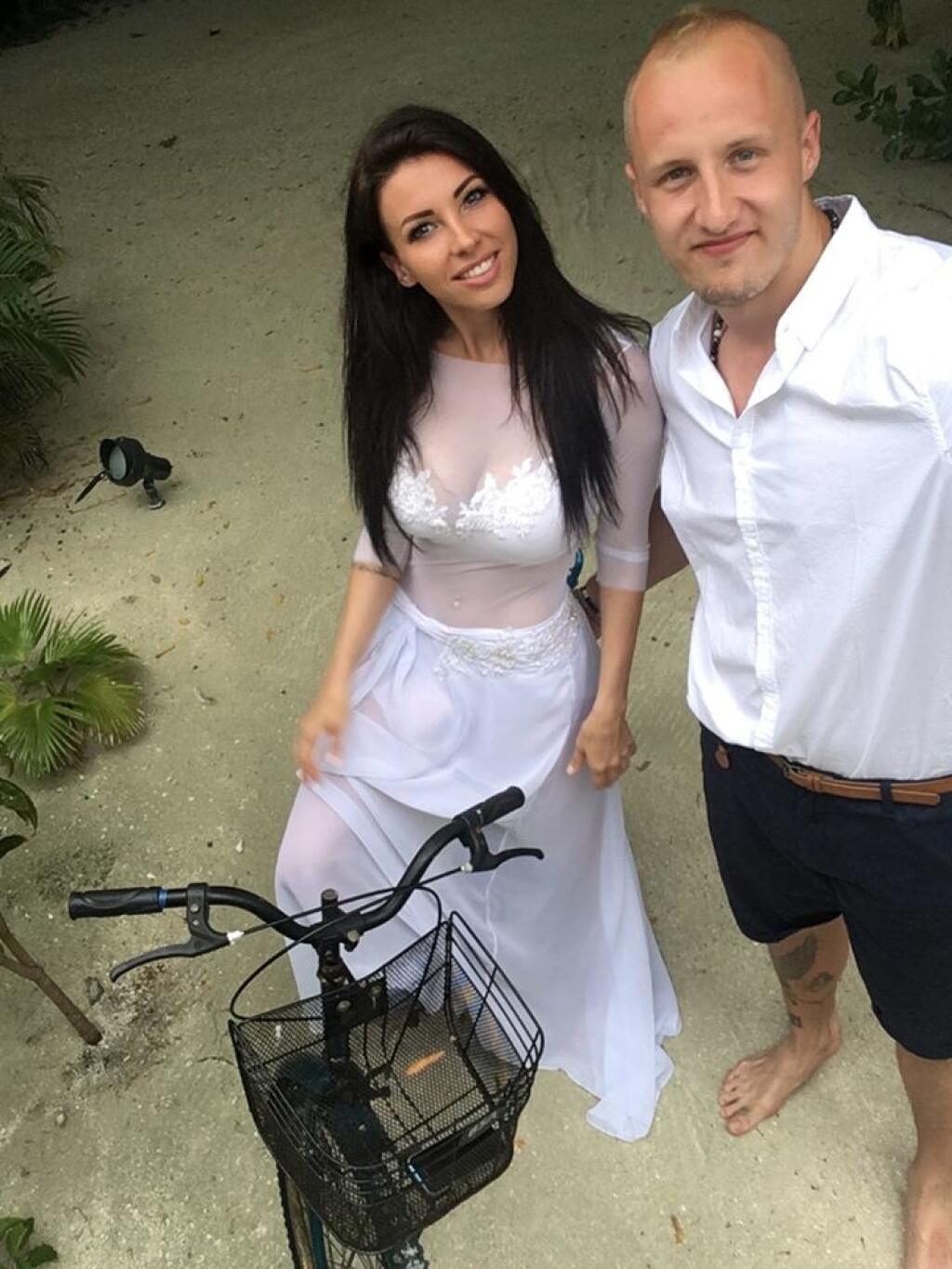 Opora Zvolena útočníka Radovan Puliš sa môže pochváliť sexi manželkou Martinou.