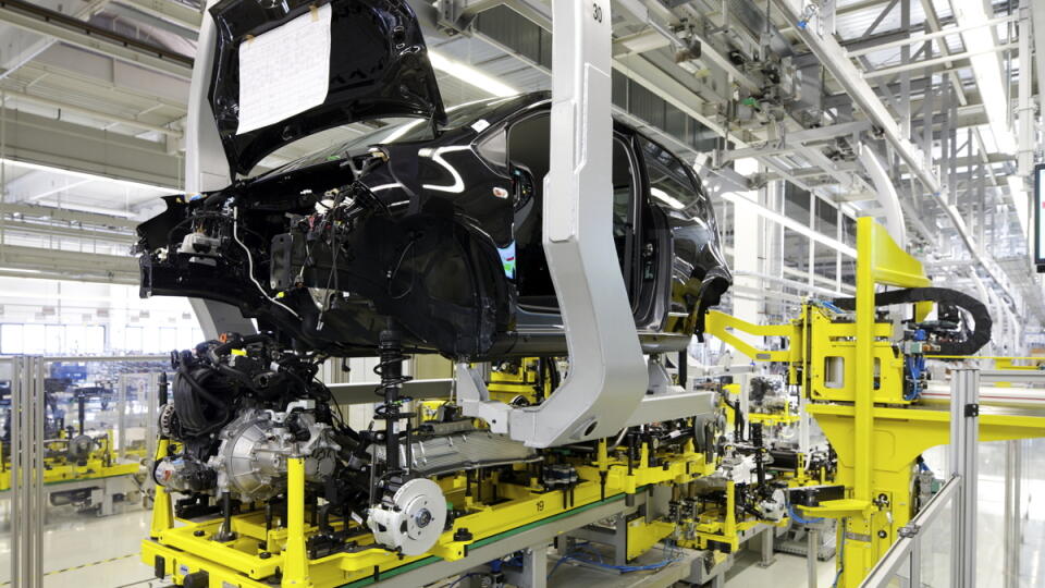 Bratislava - Devínska Nová Ves - Volkswagen Slovakia, a.s. - závod - výroba automobilov