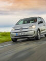 To, čo trh potrebuje, sú malé a lacné elektromobily. Aj preto sa Volkswagen e-UP vráti na scénu