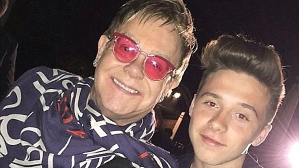 Elton John a Brooklyn Beckham