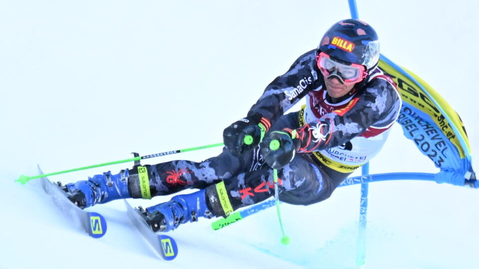 Na snímke slovenský lyžiar Teo Žampa počas 1. kola obrovského slalomu mužov na MS v alpskom lyžovaní vo francúzskom stredisku Courchevel-Méribel v piatok 17. februára 2023. FOTO TASR - Martin Baumann