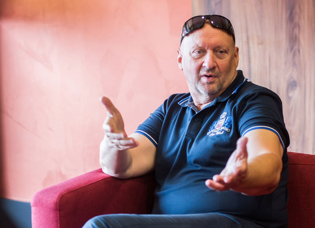 Vladimír Poór na slovenský šport nezanevrel. Materiálne aj finančne pomáha športovcom aj športovým klubom.