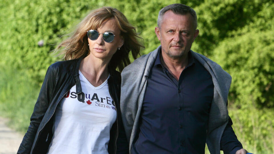 Vilo Rozboril a Alexandra Rozborilová šokovali malou tajnou svadbou .