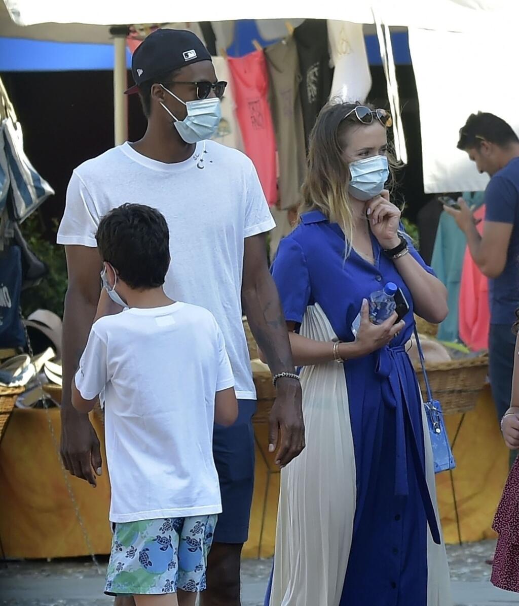 Monfils a Svitolinová vyrazili na spoločnú dovolenku do talianskeho Portofino. Hviezdny tenisový párik mal, ako inak, v pätách paparazzi fotografov.