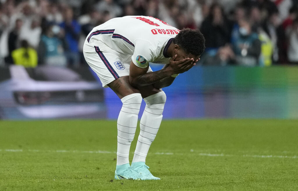 Marcus Rashford po nepremenenej penalte.