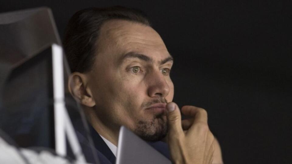 Miroslav Šatan si počká na vyjadrenie súčasného prezidenta Slovenského zväzu ľadového hokeja (SZĽH) Martin Kohúta, ktorý oznámi, či sa bude opäť uchádzať o zvolenie do funkcie.