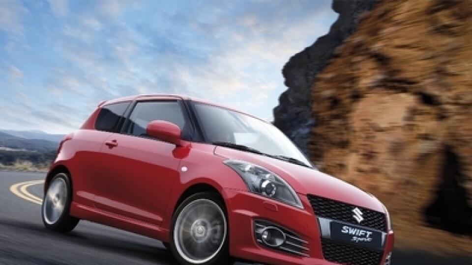 Swift: Športová verzia
dosahuje 195 km/h.