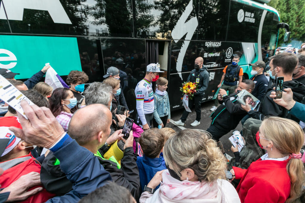 Na snímke je Peter Sagan počas druhej etapy cyklistických pretekov Okolo Slovenska s cieľom v Dolnom Kubíne.