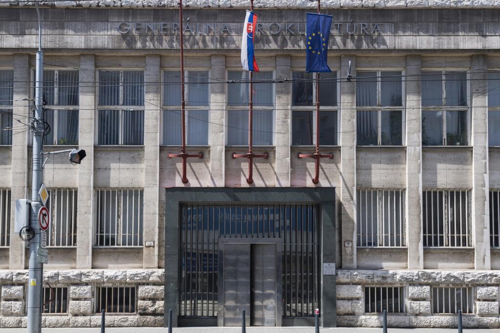 Na snímke budova, v ktorej sídli Generálna prokuratúra SR na Štúrovej ulici v Bratislave 15. júla 2020. FOTO TASR - Jaroslav Novák