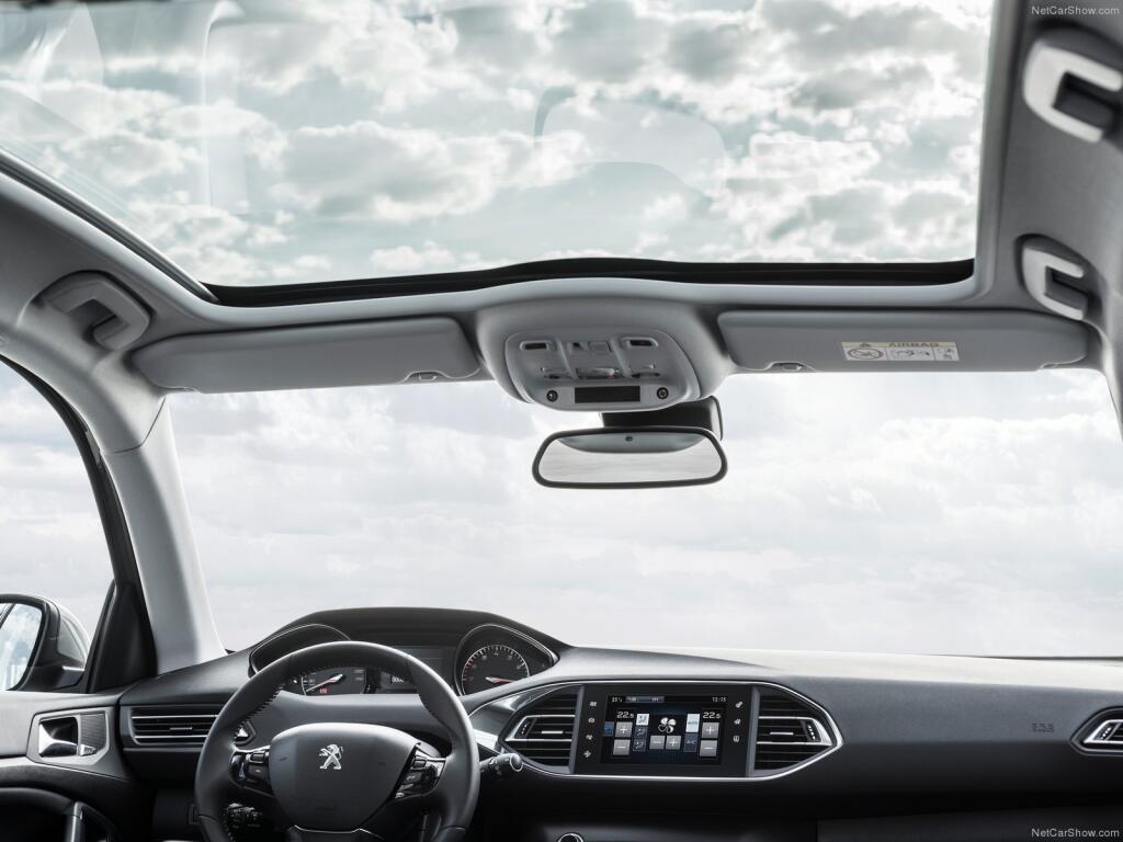Nový Peugeot 308 1,6 THP Allure