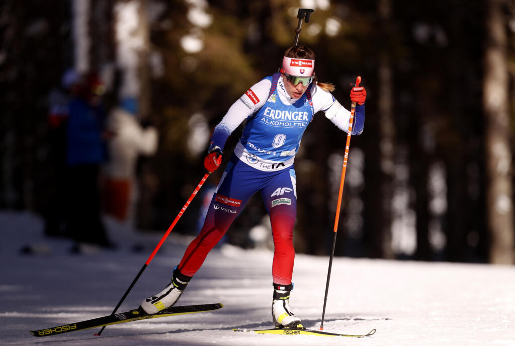 EBE 45 Pokljuka - Na snímke slovenská reprezentantka Paulína Fialková na trati vytrvalostných pretekov žien na 15 km majstrovstiev sveta v biatlone v slovinskej Pokljuke 16. februára 2021. FOTO TASR/AP
Slovakia's Paulina Fialkova competes during the women's 15 km individual competition at the World Championships Biathlon event in Pokljuka, Slovenia, Tuesday, Feb. 16, 2021. (AP Photo/Darko Bandic)