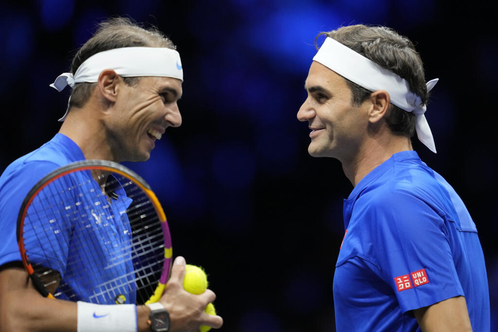 Federer ukončil kariéru v septembri 2022. Raketu zavesil na klinec v Londýne. Jeho kariéra bola fenomenálna. Teraz sa naplno venuje rodine.