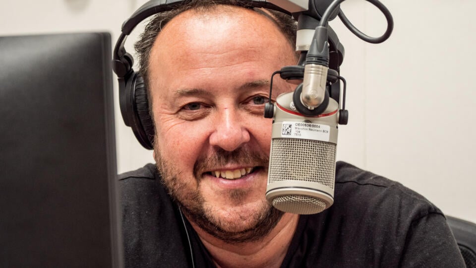 ROMAN BOMBOŠ prežil v rozhlase štvrťstoročie.